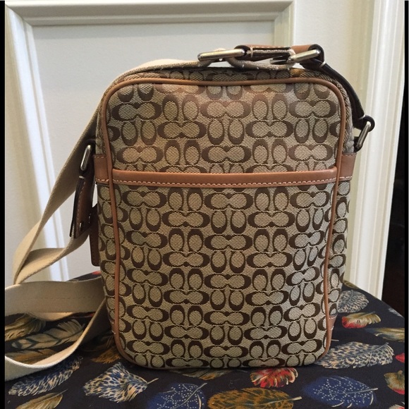Coach Bags Coach Tan Signature Print Camera Bag Poshmark